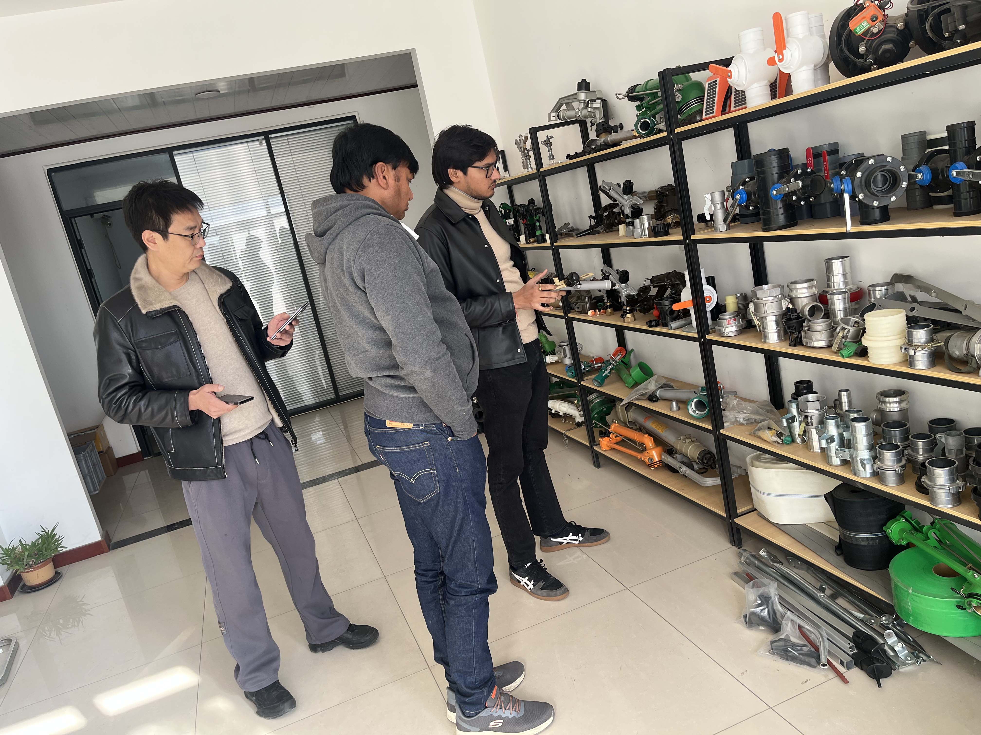 果洛NS40 涡轮喷枪获客户青睐 洽谈批量合作